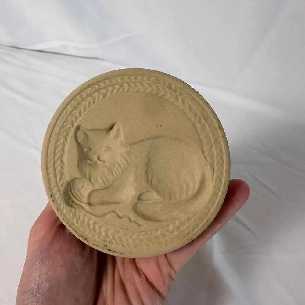 Vintage 1995 Brown Bag Cookie Art Contended Cat #9 Stoneware Cookie Stamp Press